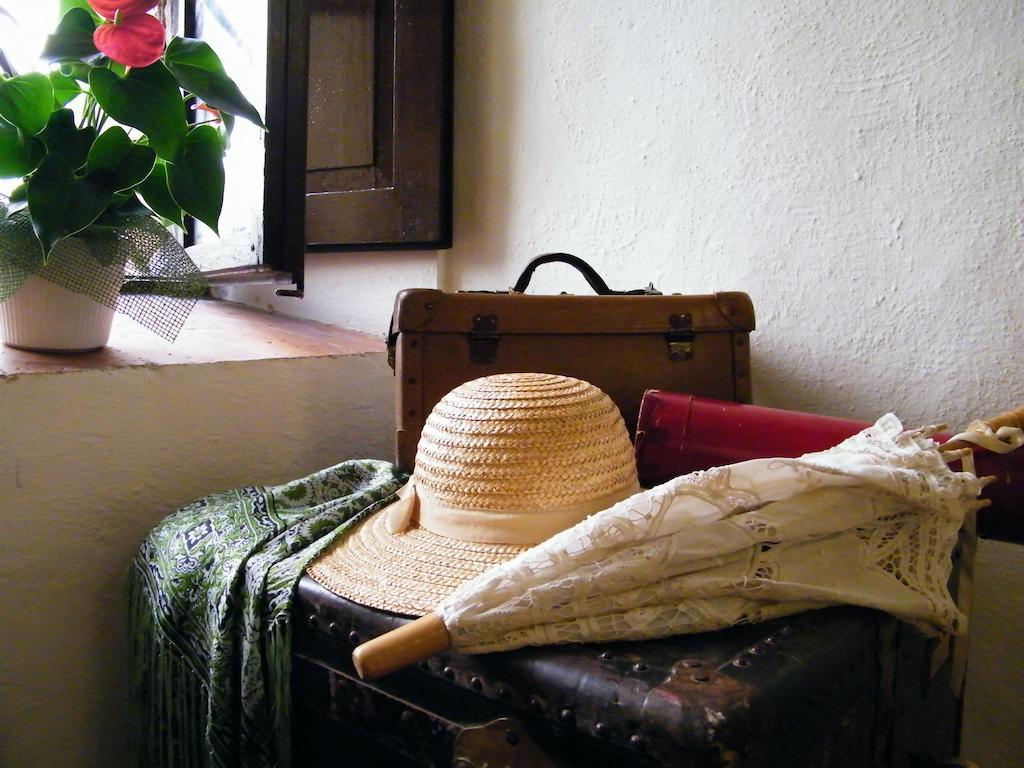 B&B Il Glicine Montefollonico Ngoại thất bức ảnh