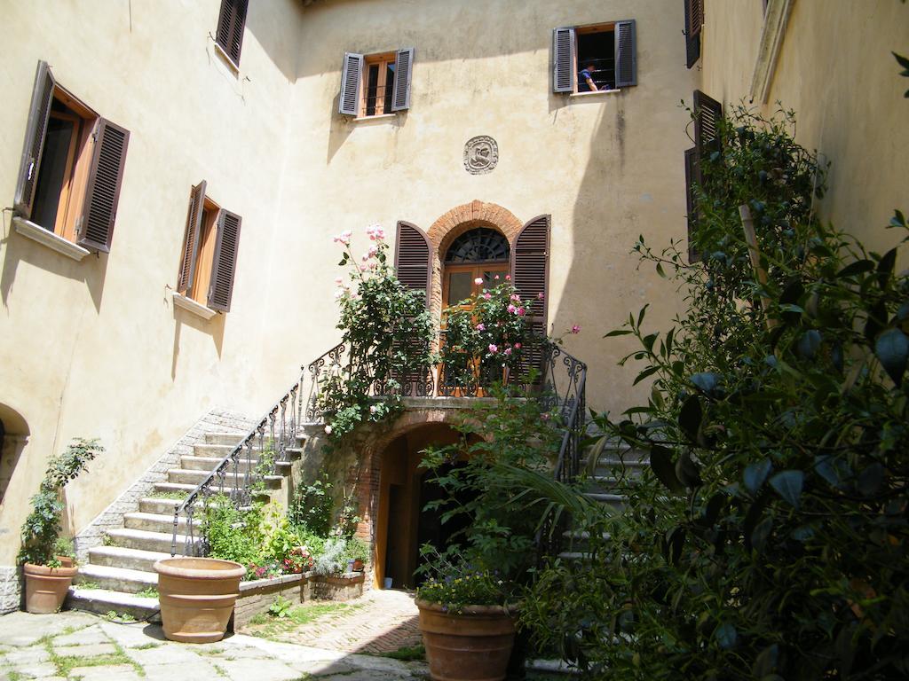 B&B Il Glicine Montefollonico Ngoại thất bức ảnh